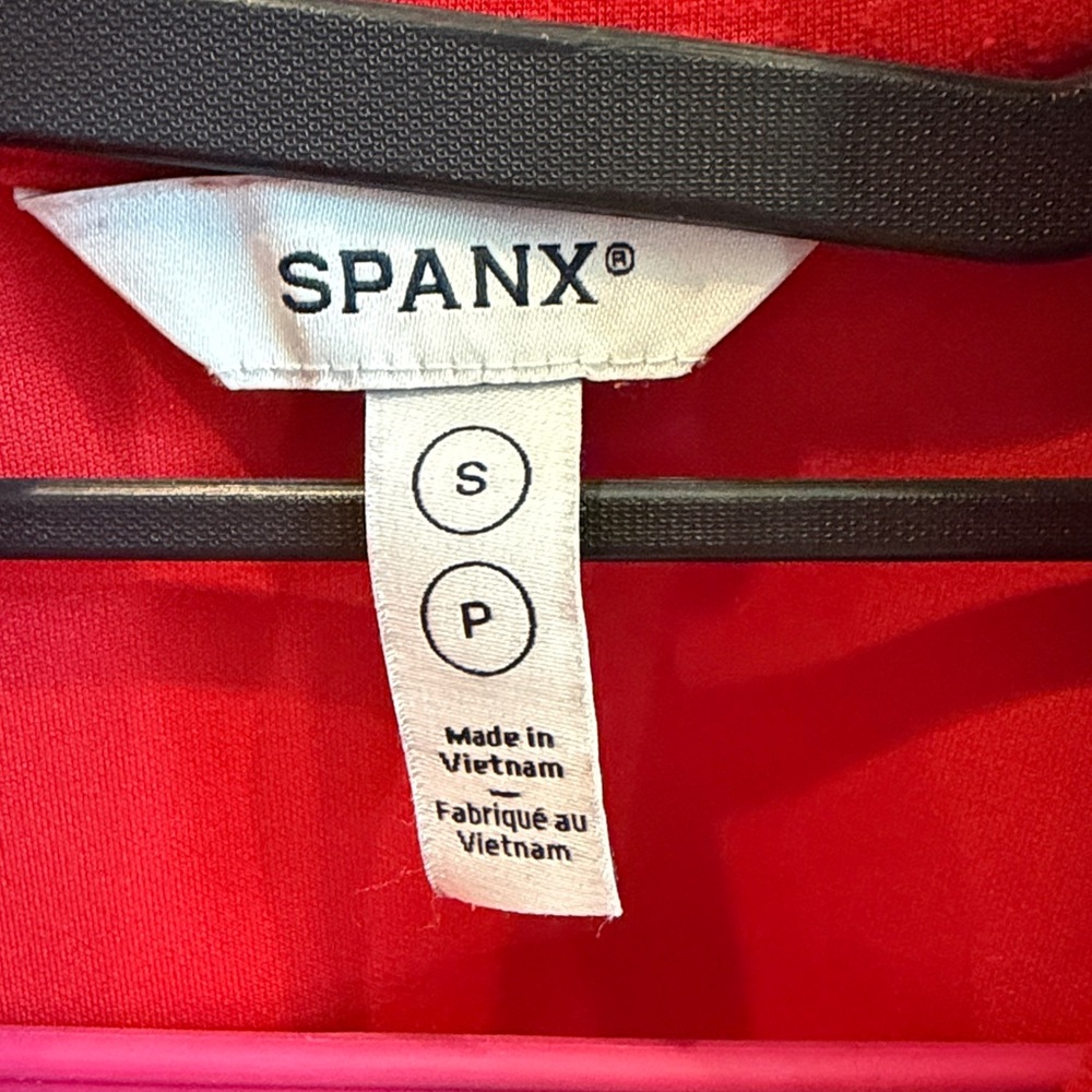 SPANX AirEssentials Half Zip - Picture 2 of 3